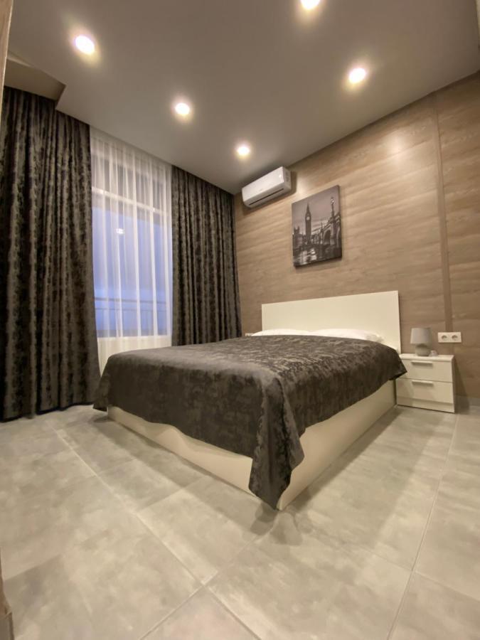 Soul City Apart Hotel Днепър Екстериор снимка