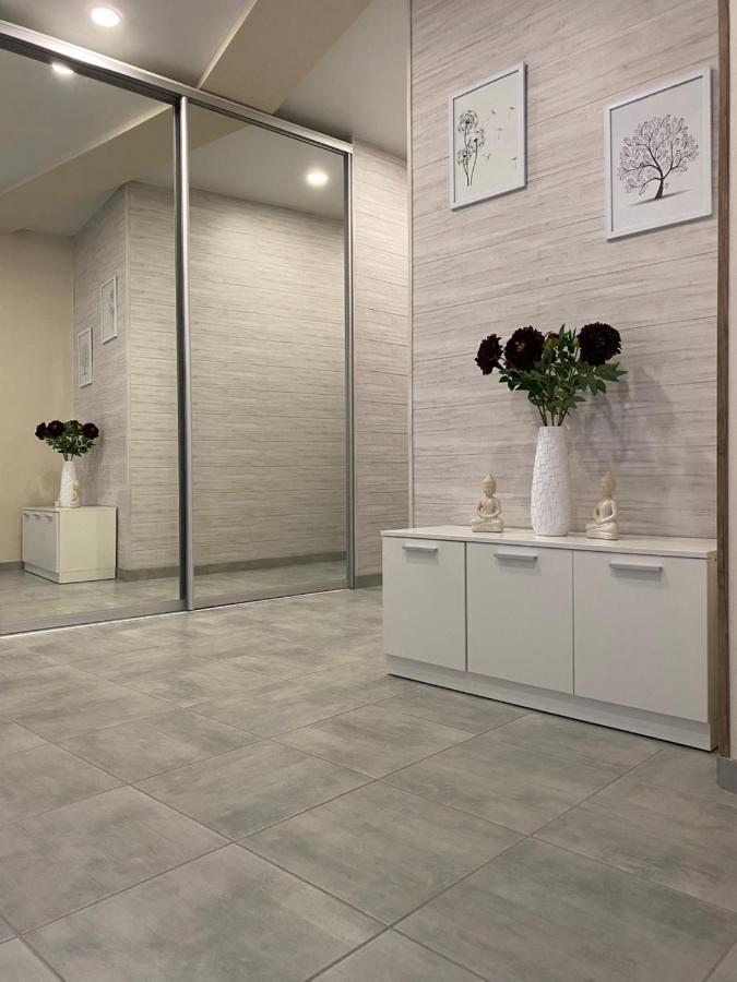 Soul City Apart Hotel Днепър Екстериор снимка