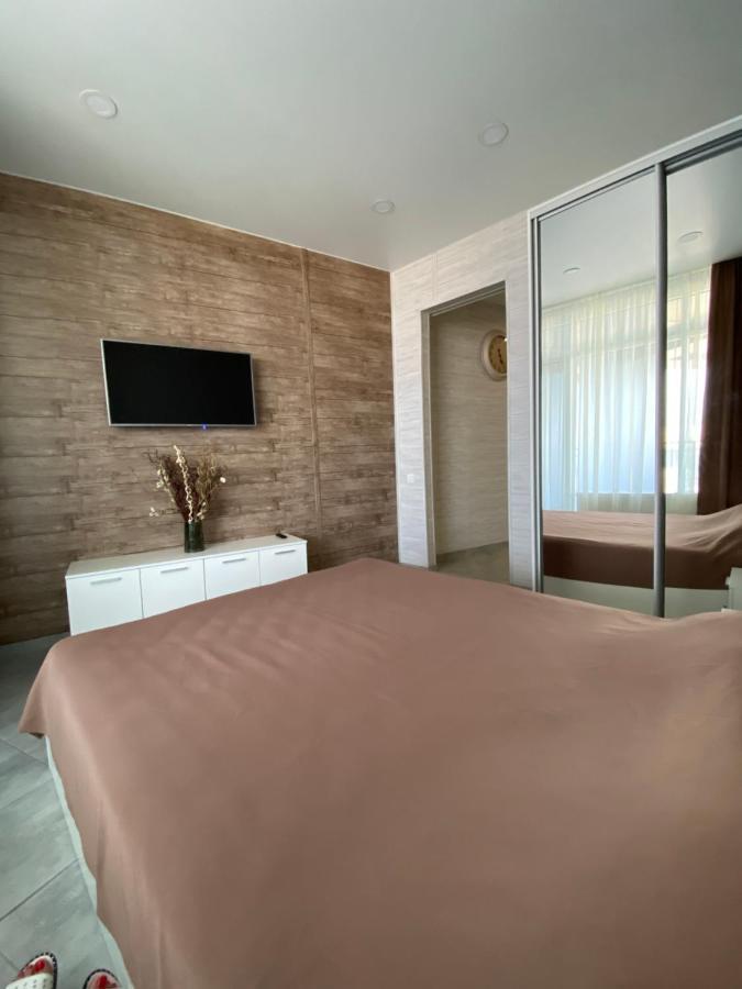 Soul City Apart Hotel Днепър Екстериор снимка